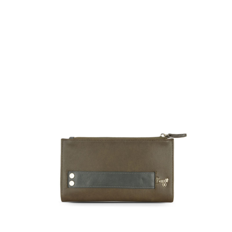 Buy Baggit Men Solid PU Card Holder - Wallets for Men 20232152 | Myntra