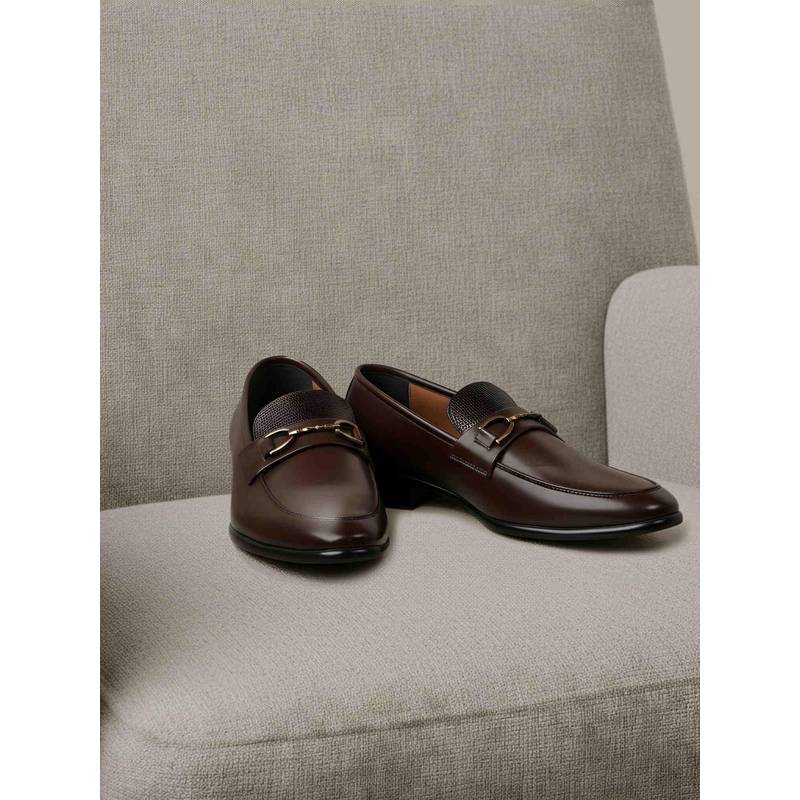 Metro Men Brown Loafers (EURO 44)