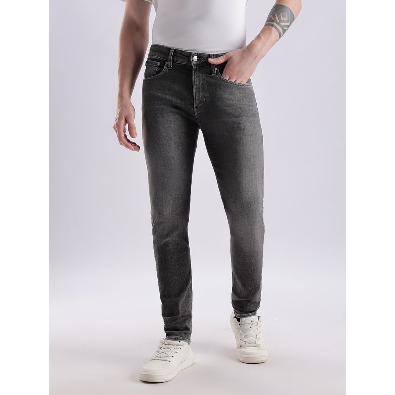 Calvin Klein Jeans Men Skinny Fit Mid-Rise Light Fade Grey Jeans (30)