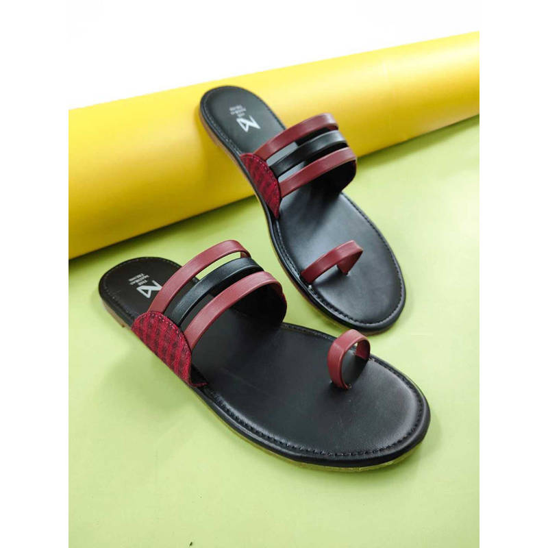The Madras Trunk Women Black One Toe Flats (EURO 36)