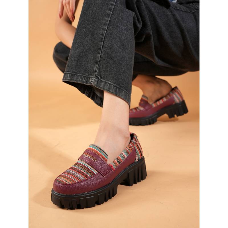 MOZAFIA Women Maroon Loafers (EURO 41)