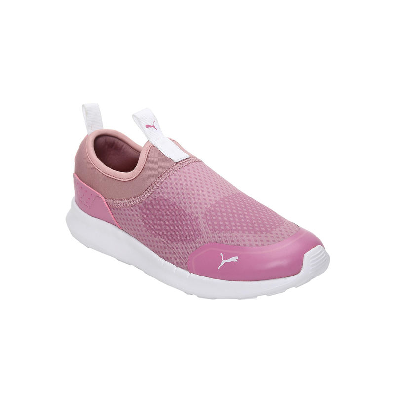 Puma walking on sale shoes for ladies