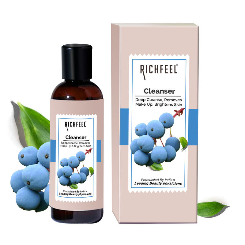 Richfeel Gentle Face Cleanser for Dry to Normal, Sensitive Skin - Hydrating, Removes Dirt & Makeup