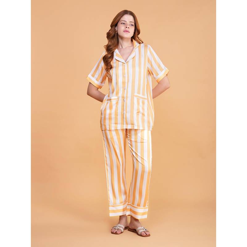 Noite Luxe Luxury Satin Sleepwear – Shirt & Pyjama Night Suit Set. (XS)