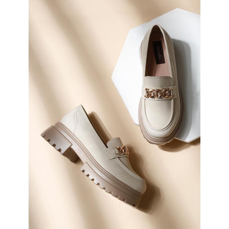 VALIOSAA Cream Casual Loafers (EURO 40)