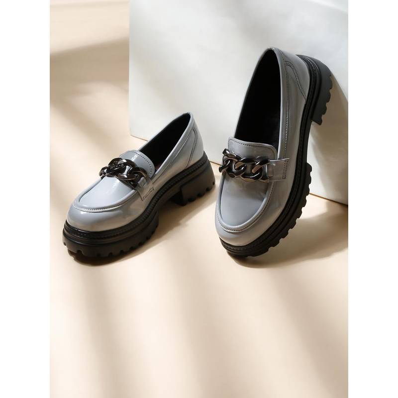 VALIOSAA Grey Casual Loafers (EURO 35)