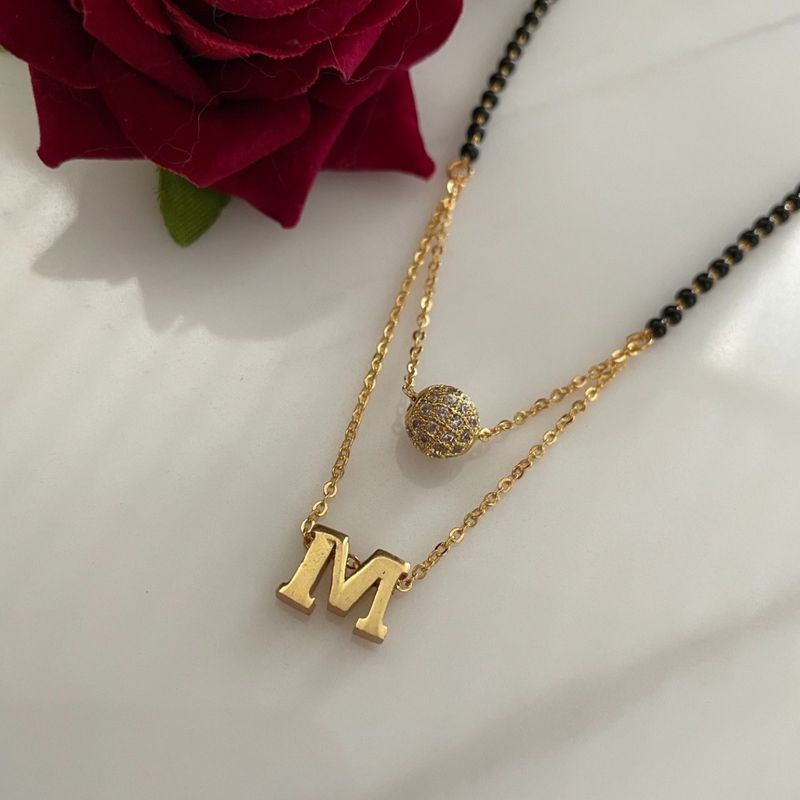 M name hot sale gold pendant