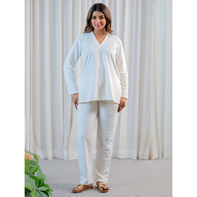 FEATHERS CLOSET V-Neck Super Soft White Woollen Nightsuit (S/M)