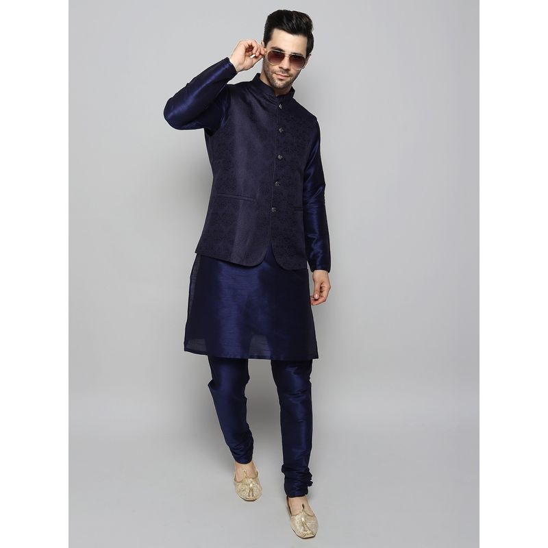 Uri and MacKenzie Men Blue Silk Blend Round Neck Kurta with Pyjama and Waistcoat (S)