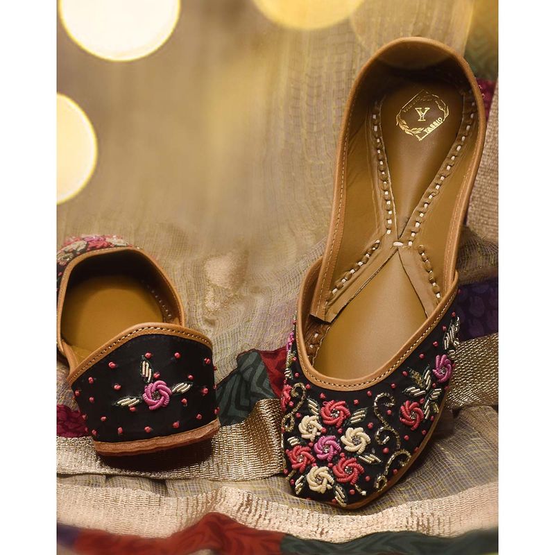 YASSIO Kenza Jutti Unleash Your Style with Floral and Beadwork (EURO 36)