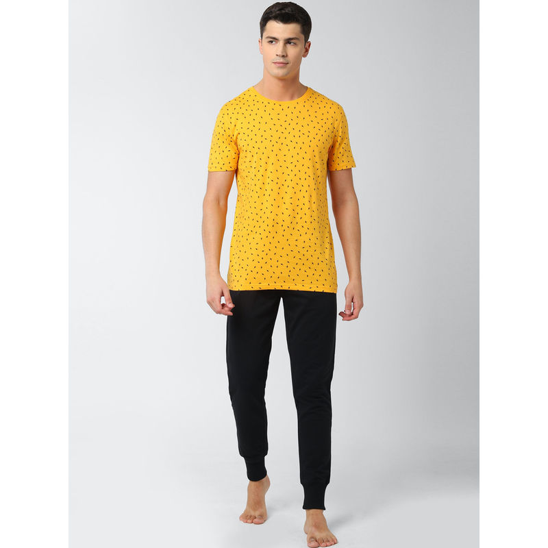 Peter England Yellow T-shirt Joggers Combo (M)