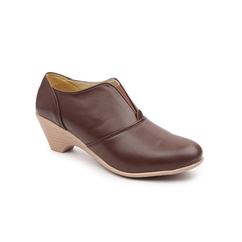 VALIOSAA Solid Brown Casual Boots (EURO 39) (EURO 39)