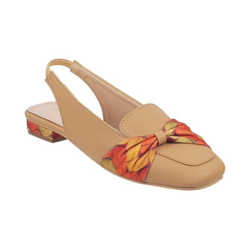 Metro Womens Beige Mules (EURO 37)