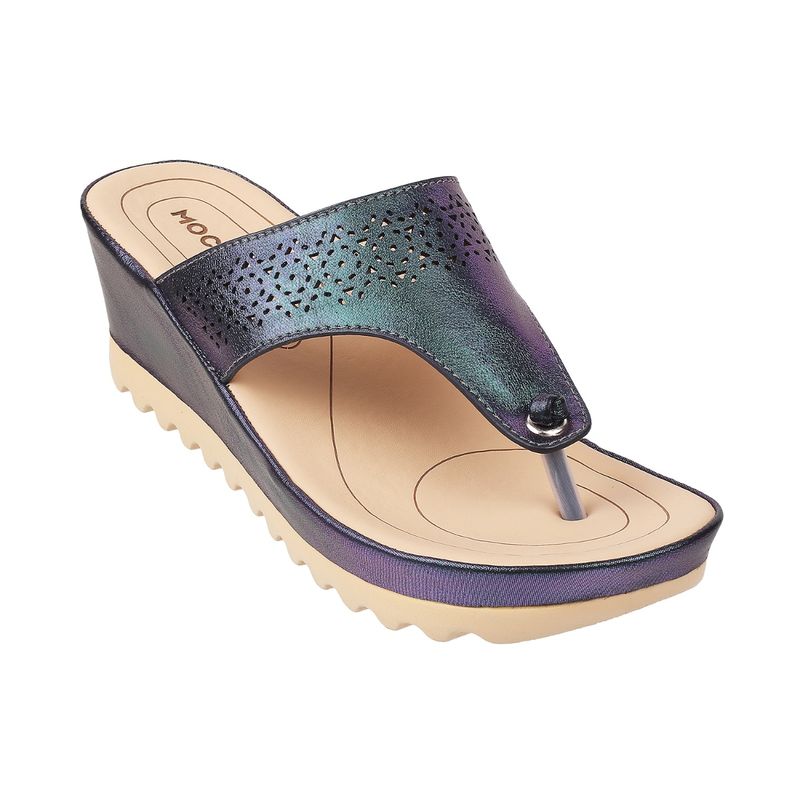 Mochi Womens NavyBlue Platform HeelsMochi Navy Blue Synthetic Solid