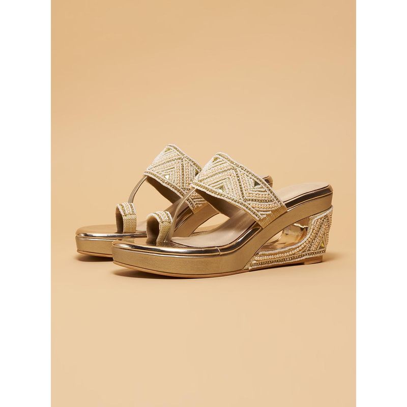Eridani Aashi Embellished One Toe Wedges Gold (EURO 37)