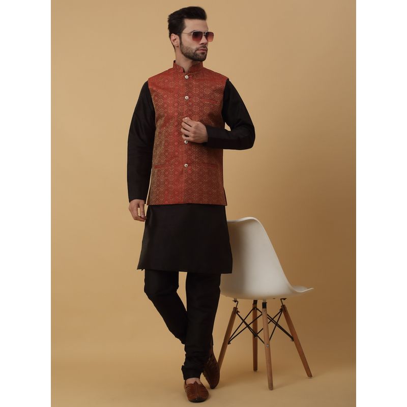 Kraft India Men Black Kurta & Churidar with Jacquard Maroon Nehru Jacket (Set of 3) (40)