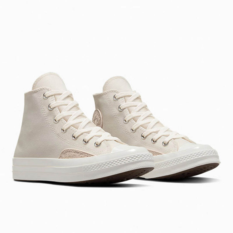 Converse Men Chuck 70 High Top Sneakers (UK 9)