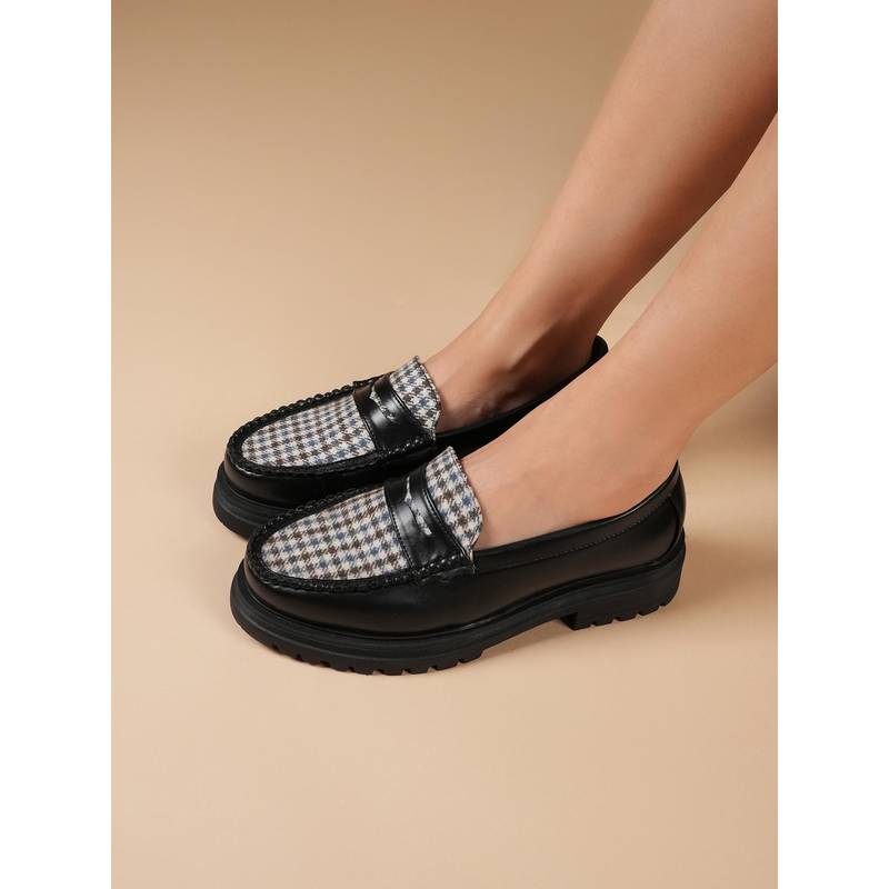 Theater Women Dr Storm Black Printed Penny Loafers (EURO 38)