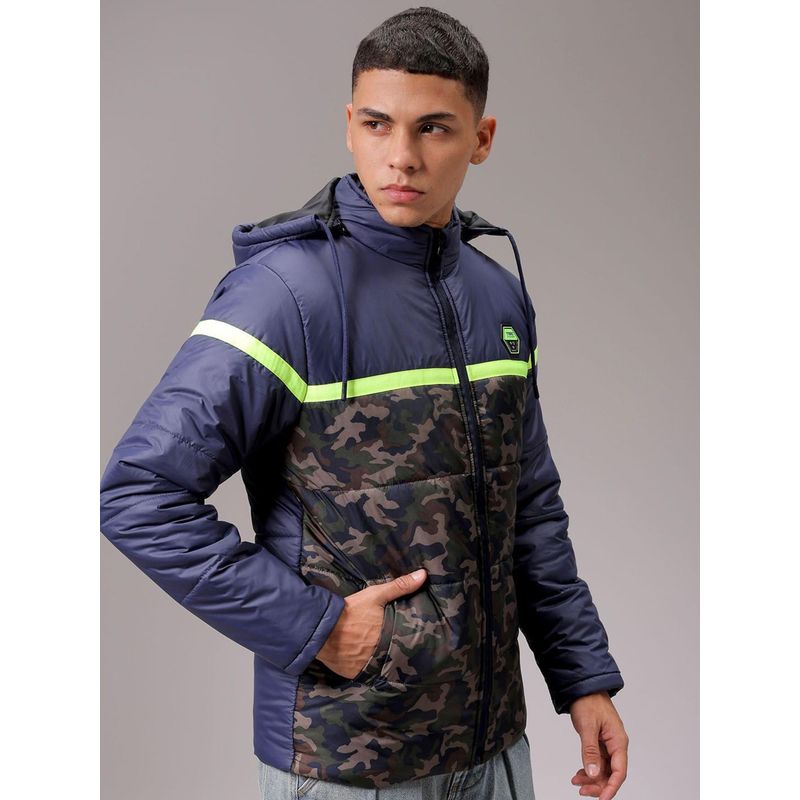 The Indian Garage Co Men Slim Fit Camouflage Hooded Full Sleeves Jacket (M)