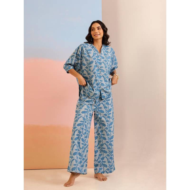 SANSKRUTIHOMES Teal Color Tropical Printed Pure Cotton Night Suit (Set of 2) (S)