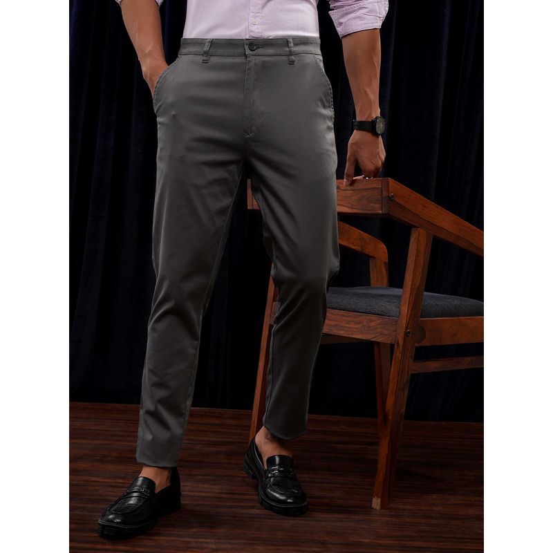 HIGHLANDER Men Grey Tapered Fit Chinos (30)