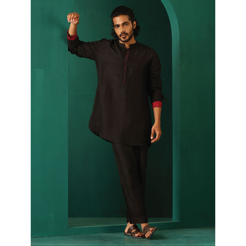 trueBrowns Men's Black Solid Kurta with Pant (Set of 2) (XS)