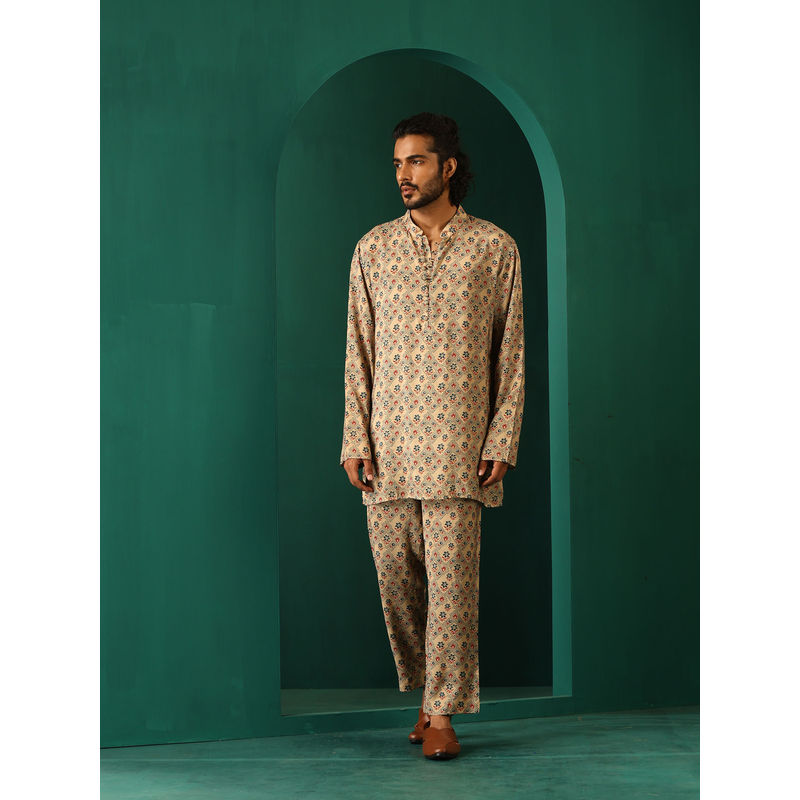 trueBrowns Men's Beige Floral Kurta with Pant (Set of 2) (XS)