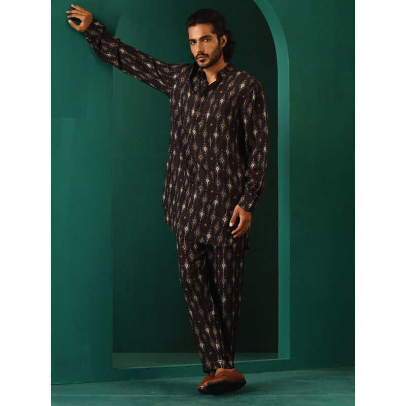 trueBrowns Men's Black Printed Kurta with Pant (Set of 2) (XS)