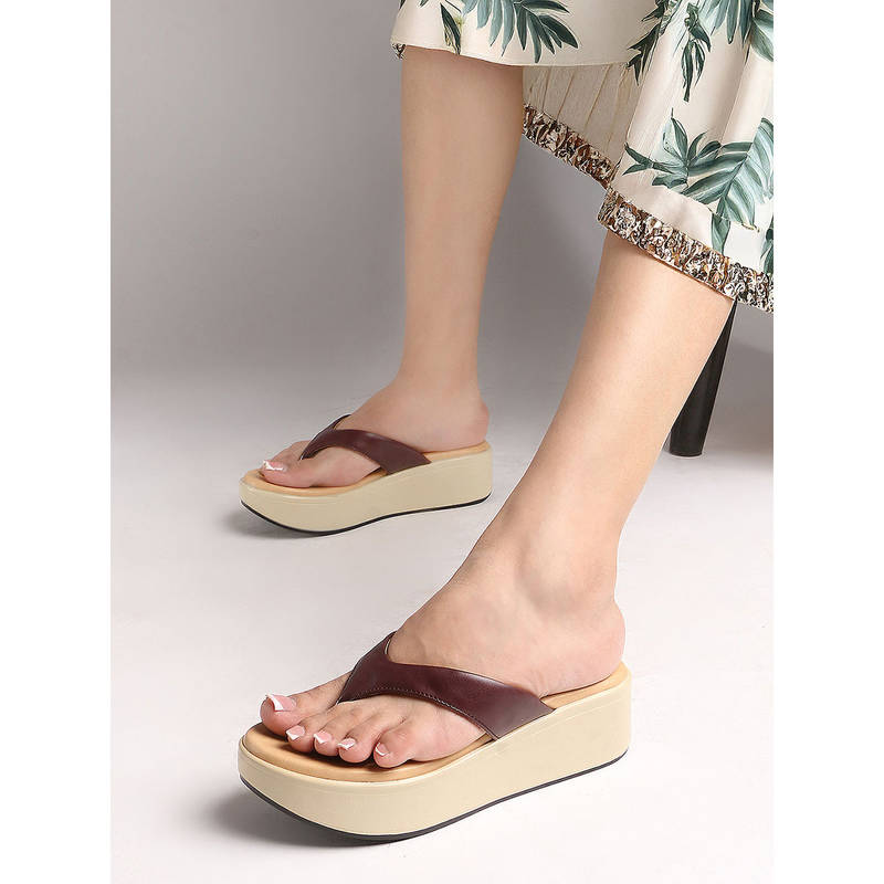 Carlton London Women Maroon Adjustable Strap Comfort Sandals (EURO 37)