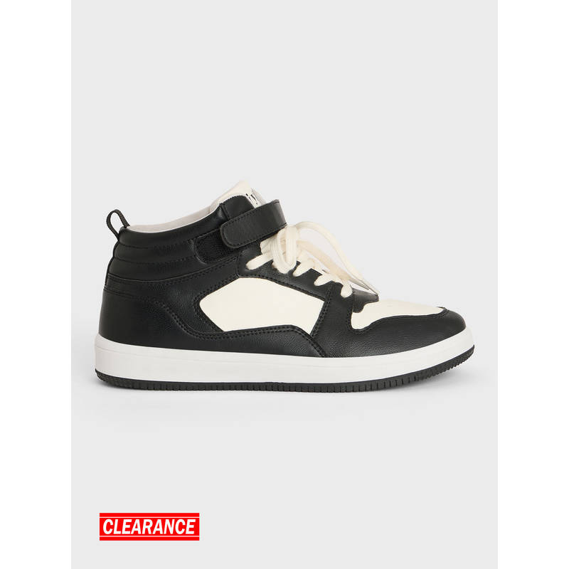 IYKYK by Nykaa Fashion White and Black Round Toe Color Block Sneakers (EURO 38)