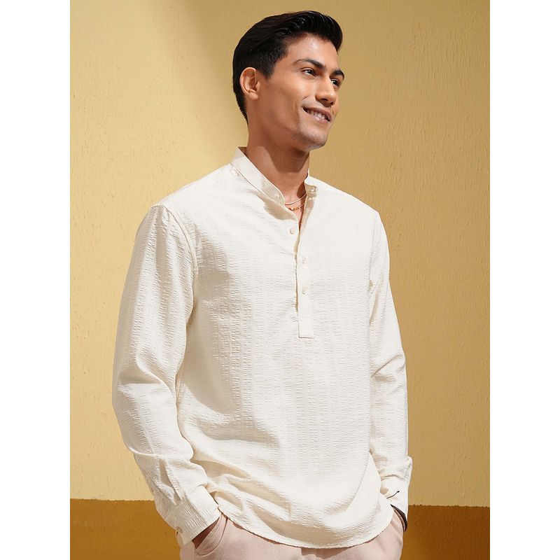 HIGHLANDER Men Off White Popcorn Textured Mandarin Collar Shirt (S)