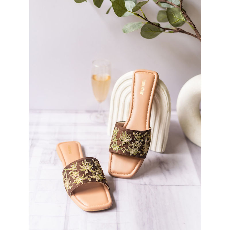 UrbanSway Brown Open Toe Tropical Flats (EURO 36)