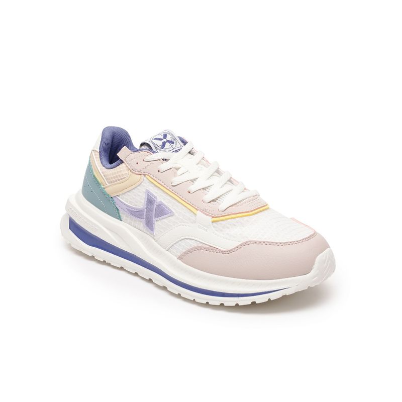 Xtep Women Multi Colorblocked Textured Casual Shoes (EURO 35)