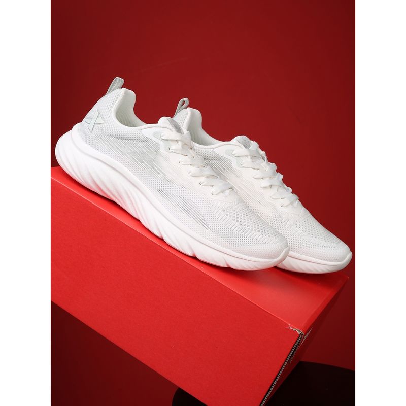 Xtep Men White & Grey Comfort Textured Running Shoes (EURO 41)