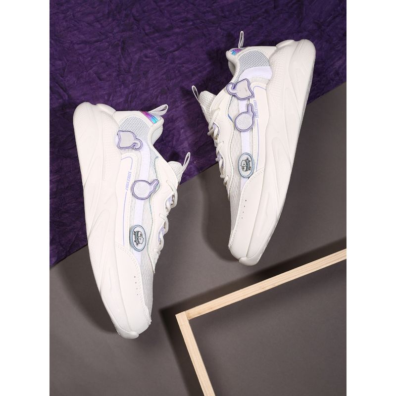 Xtep Women White & Grey Retro Textured Casual Shoes (EURO 35)