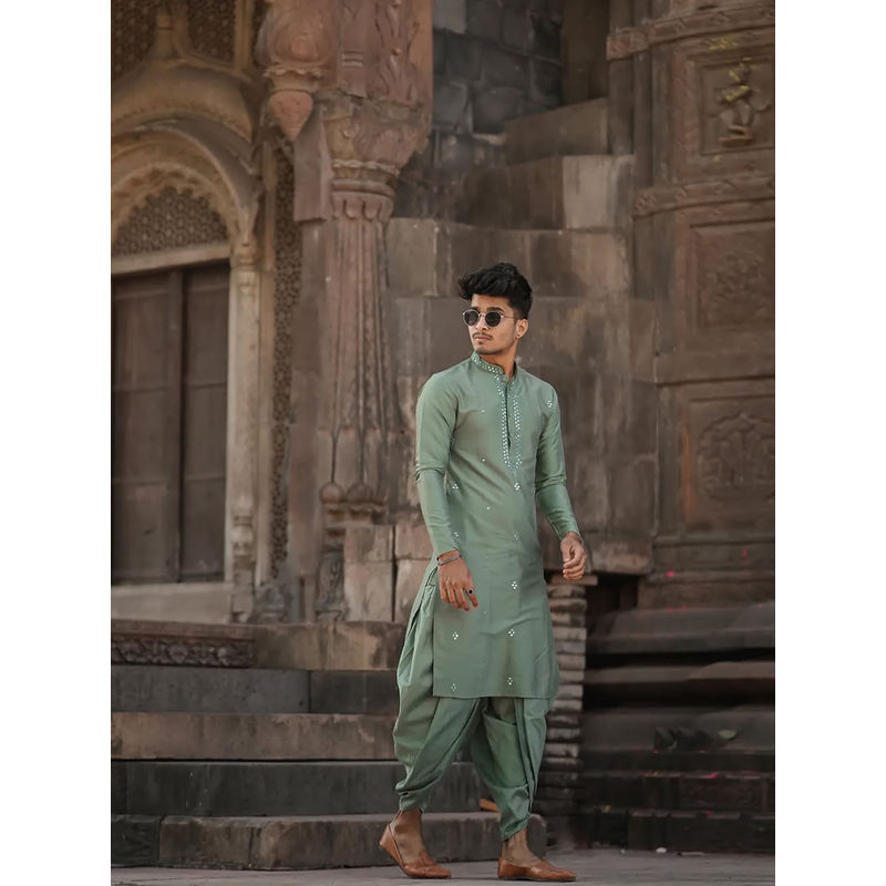 KISAH Mens Green Embroidered Kurta With Dhoti (Set of 2) (40)