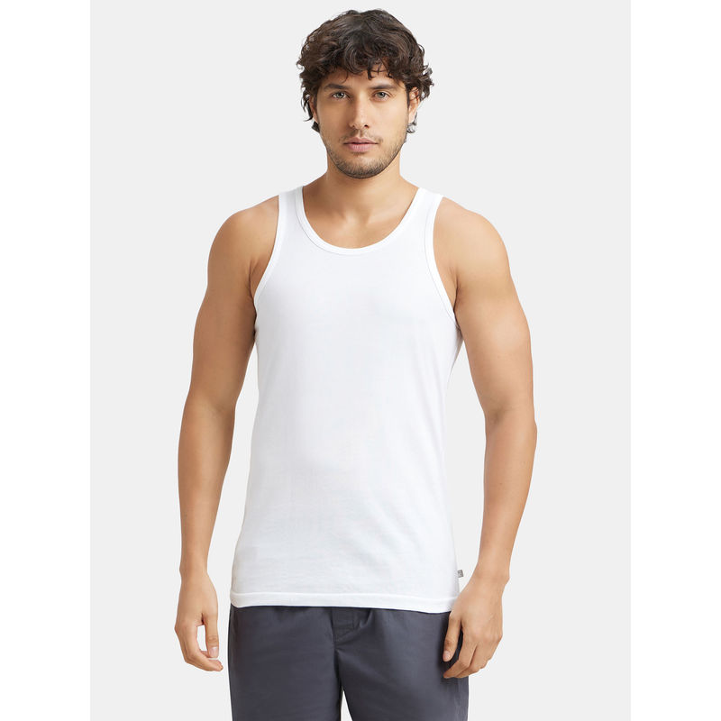 Jockey 8820 Men Super Combed Cotton Round Neck Sleeveless Vest - White (M)