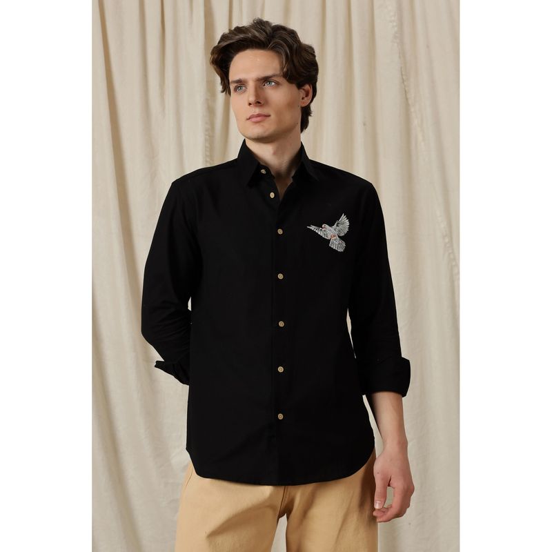 Eszett Dove Embroidery Linen Black Shirt (M)