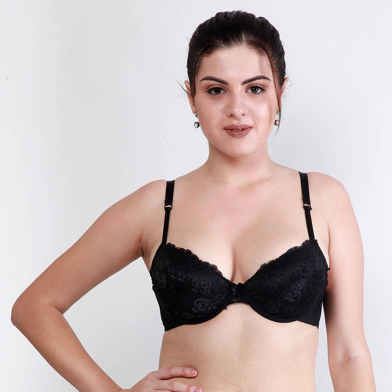 Makclan Power Plunge Underwired Lace Bra - Black (34B)