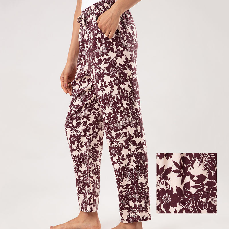 Nykd by Nykaa Printed Paradise Ultra-smooth Pyjama - NYS022 Monochrome Print (M)