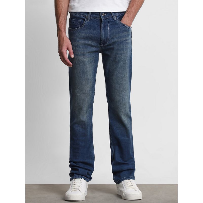 Mufti Medium Wash Blue Solid Jeans (36)