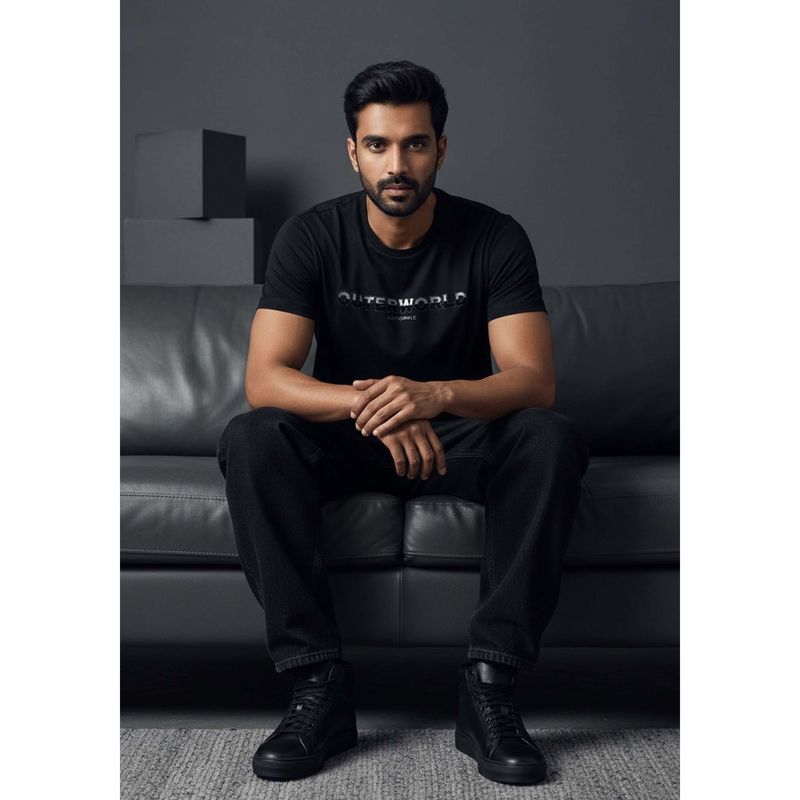 OUTERWORLD Black Embroidered Crew Neck Men's Half Sleeve T-Shirt (S)