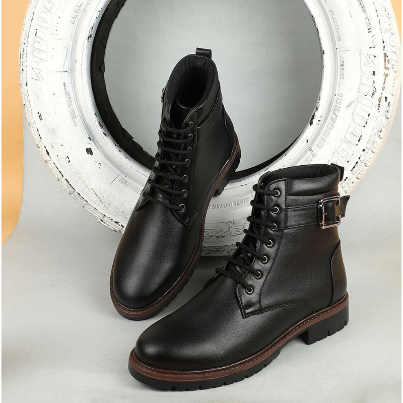 Carlton London Men Black Solid/Plain Boots (EURO 42)