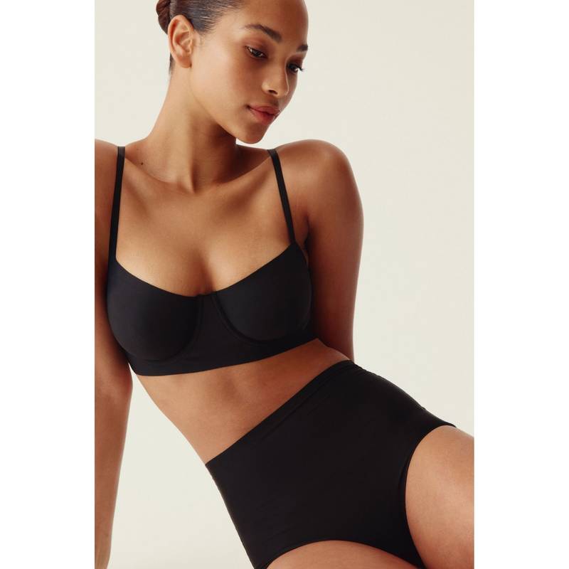 H&M 2-Pack Invisible Light Shaping Briefs (XS)