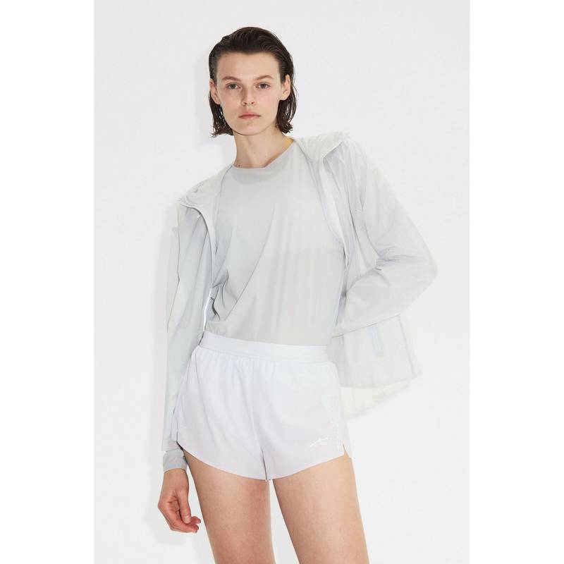 H&M MOVE Women Grey Short Running Shorts With Drymove (XL)