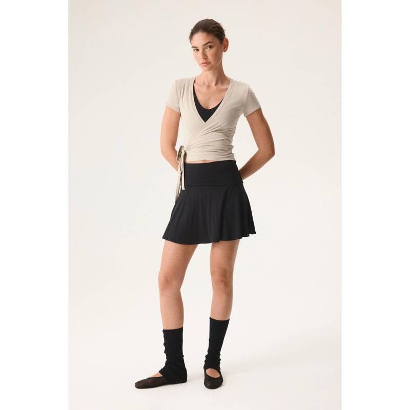 H&M Women Black Circle-Cut Tennis Skirt (M) (M)