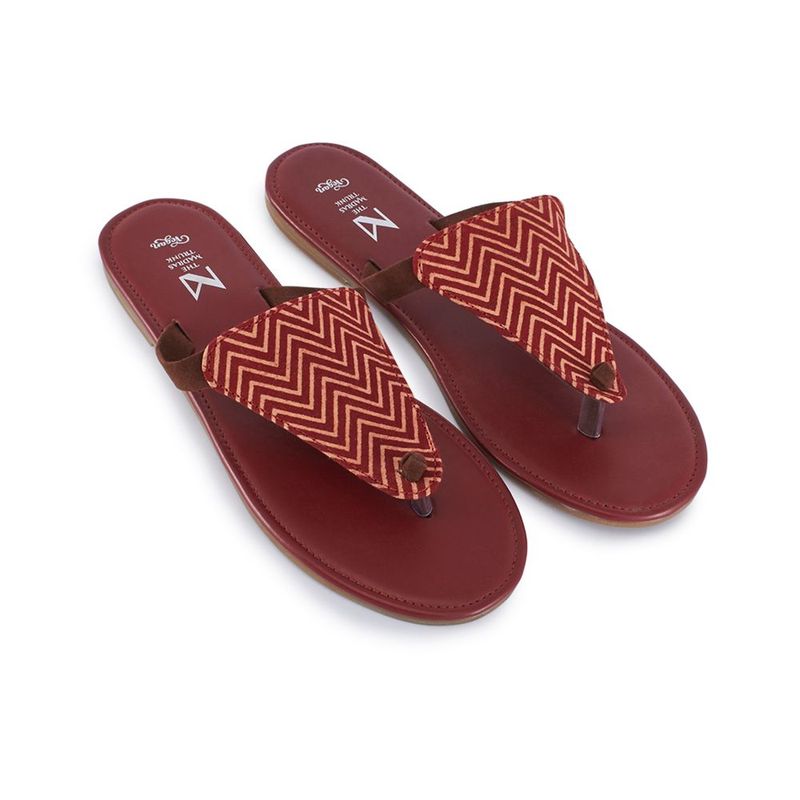 The Madras Trunk Maya - Maroon (tmtmayamaroon) - EURO 42