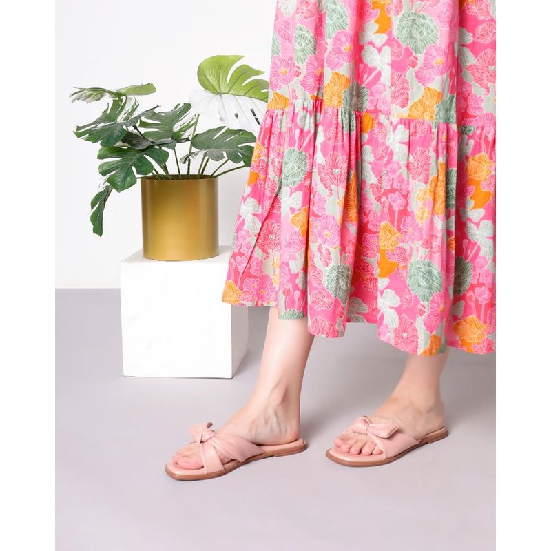 T.ELEVEN womens Knotted Open Toe Flats-Peach (EURO 36)