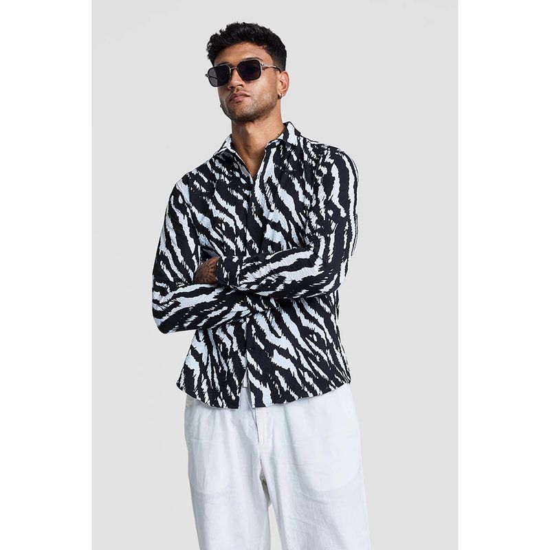 Snitch Black Textured Animal Print Shirt (XS)