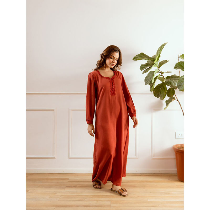 FEATHERS CLOSET Rust Soft Crepe Nightdress (L/XL)